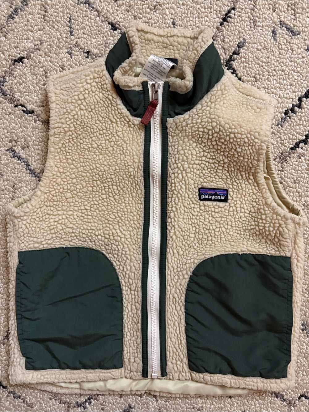 Patagonia Kids Sherpa Vest sm (7/8) EUC